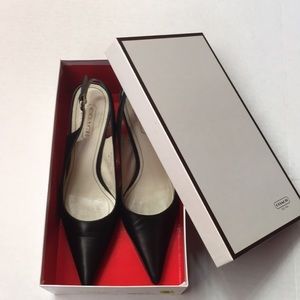 Coach black 7.5 heals